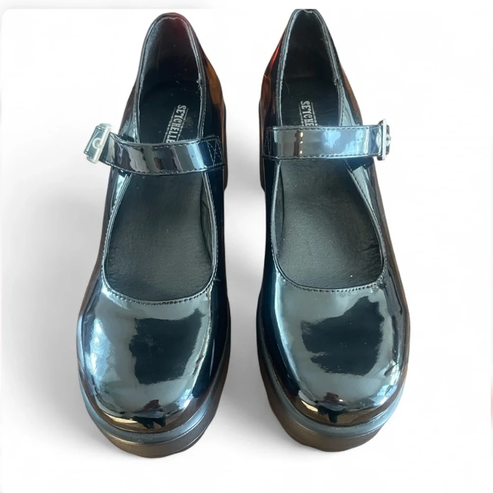Seychelles‎ Black Patent Platform Mary Janes NWOT